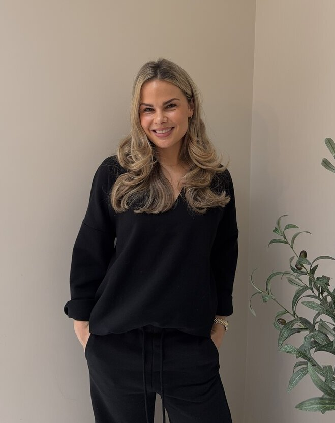 Emily_headshot Emily Loveridge, reflexologist in Penn, Buckinghamshire