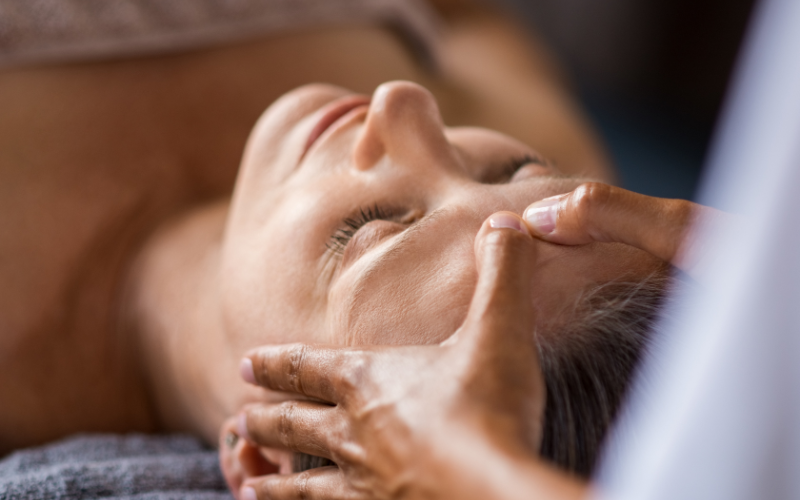 face Foot and facial reflexology